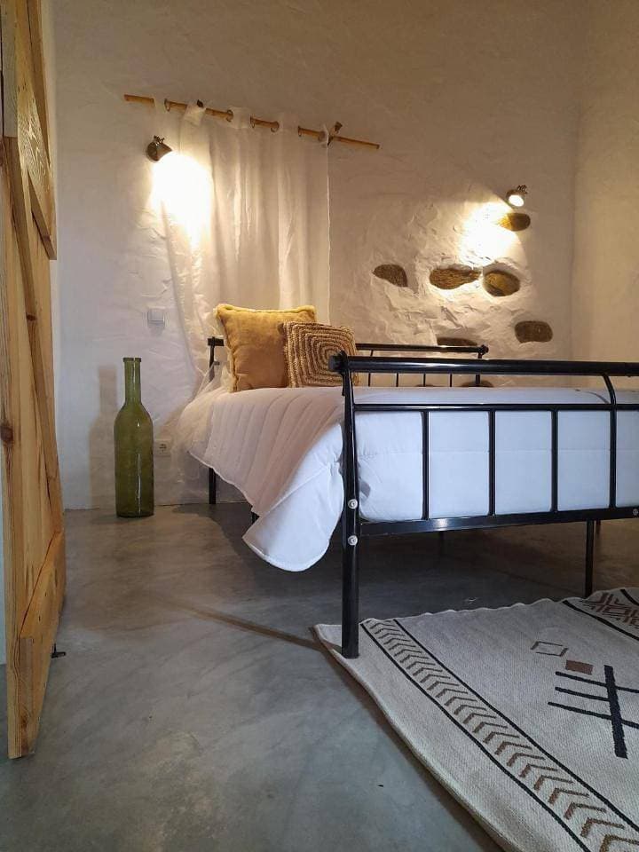 Foto 8 von 13: Double Room with Private Bathroom