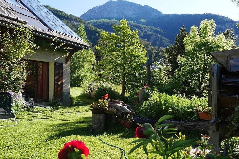 Foto 8 von 15: Erdgeschosswohnung im Einzelhaus