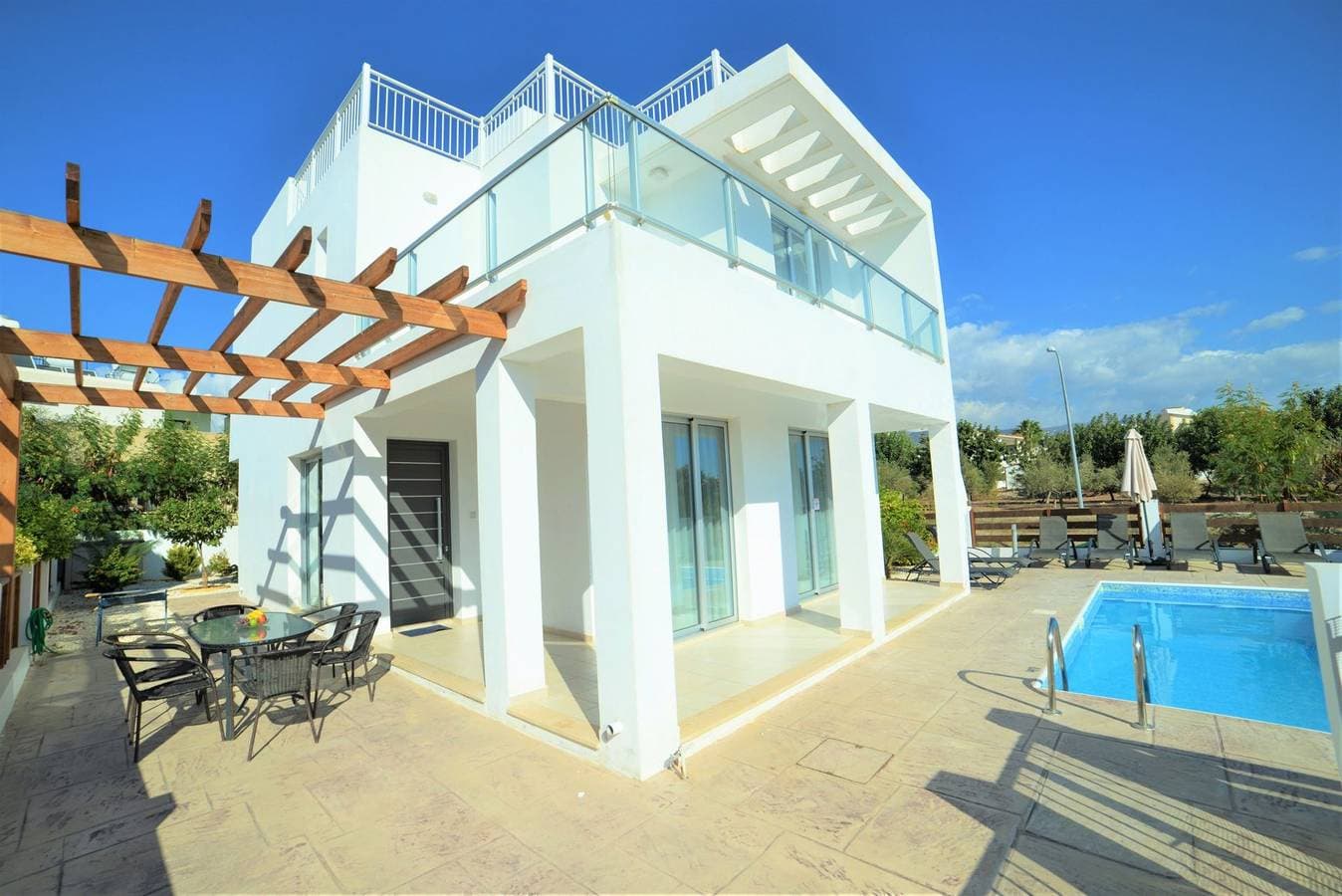Foto 12 von 26: Great Coral Bay Villa | Villa Coral Bay Epta | 3 Bedrooms | Private Pool