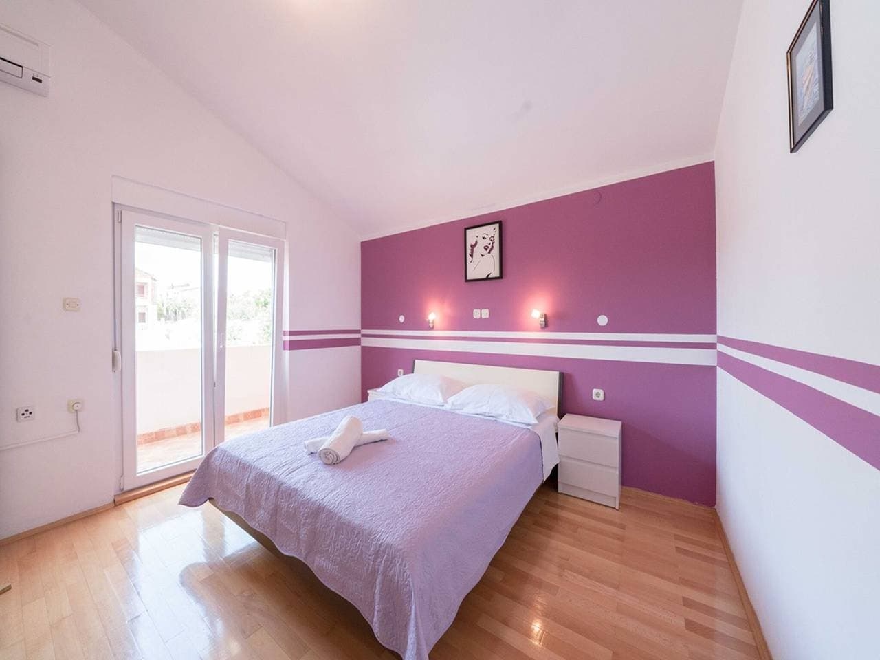 Foto 2 von 39: Geräumiges Ferienhaus in Maslenica