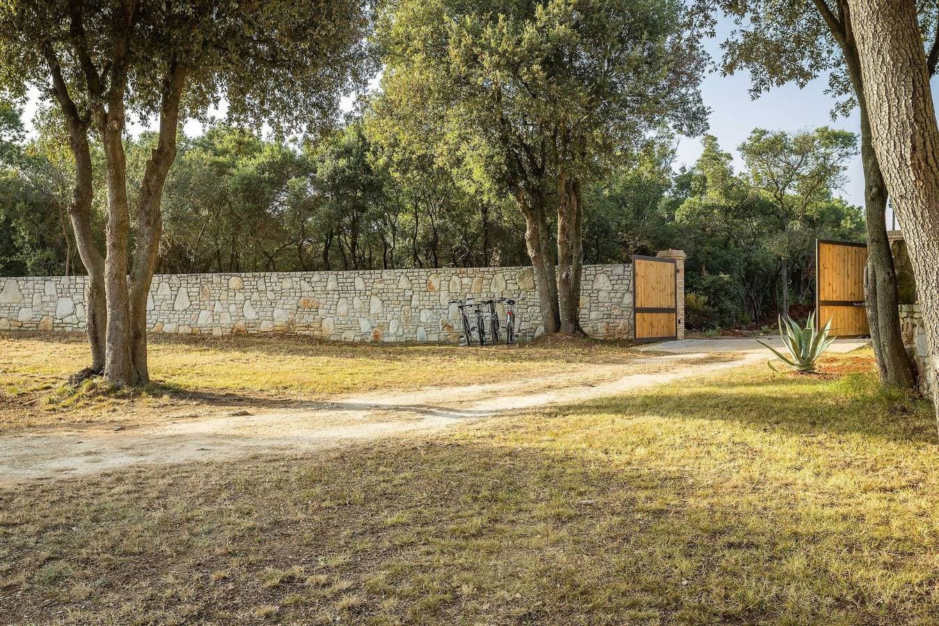 Foto 6 von 32: Casa Vala Romana - Big Garden, Jacuzzi, Free Bikes