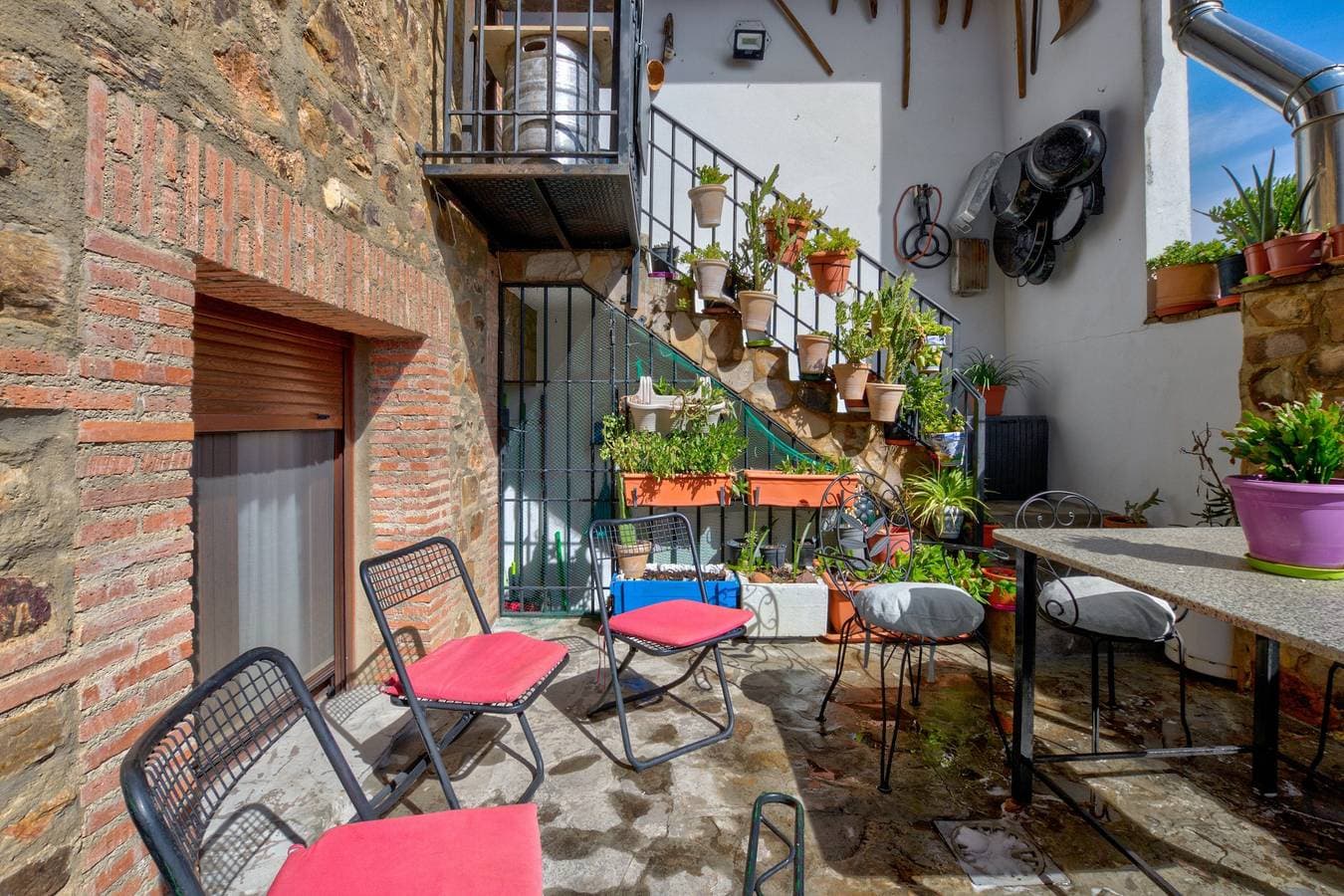 Foto 4 von 32: Komfortable Villa in Puebla de Don Rodrigo mit privatem Pool