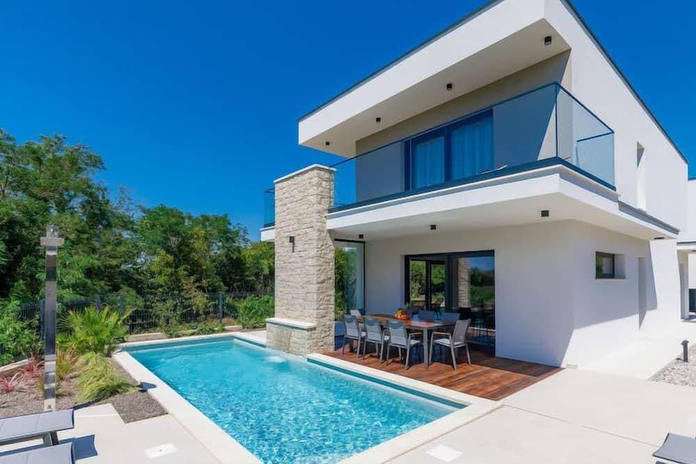 Villa Irena 1