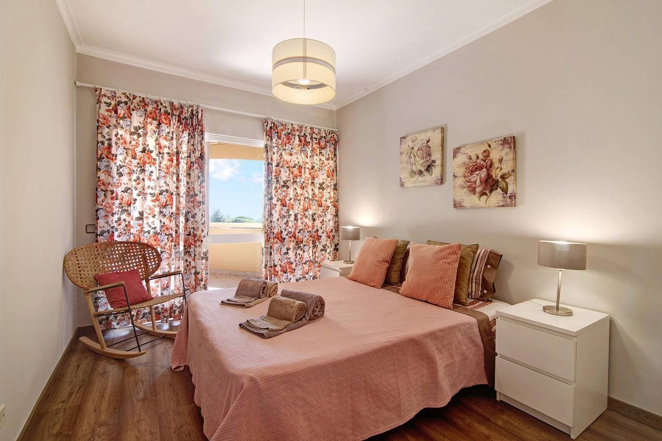 Foto 12 von 23: Ferienwohnung "Palmeira Galé" mit Meerblick, WLAN, Balkon & Gemeinschaftspool