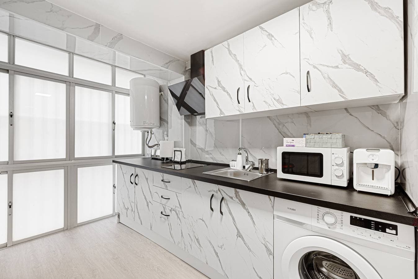 Foto 5 von 23: Apartment 'Apartamento Alhóndiga El Palo' mit Balkon, WLAN und Klimaanlage