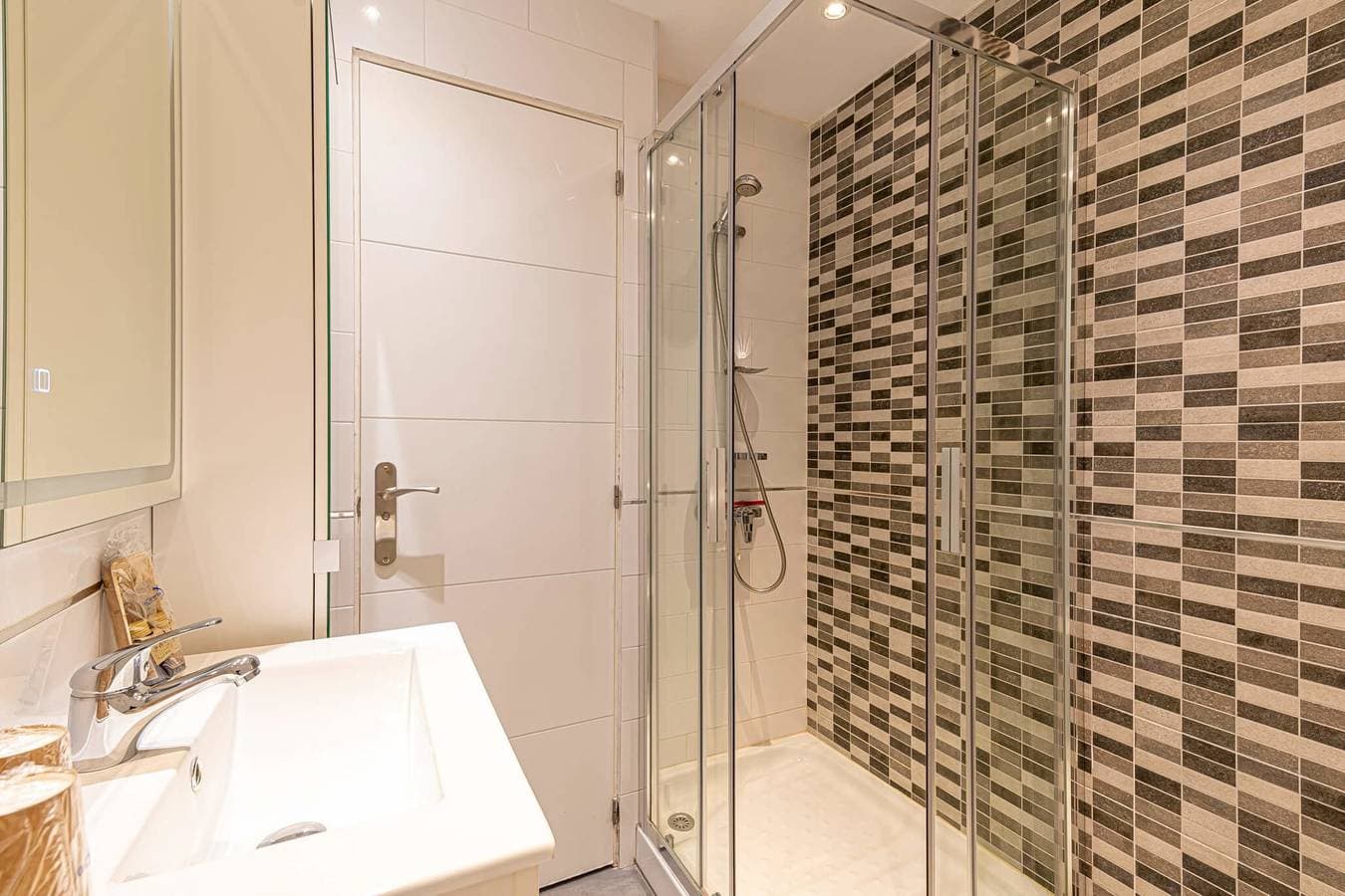 Foto 13 von 28: Ferienwohnung für 6 Personen mit Pool