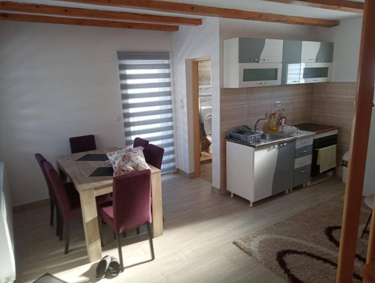 Foto 2 von 20: Two-Bedroom House