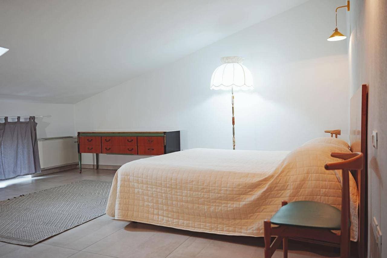 Foto 5 von 14: Double Room with Private Bathroom