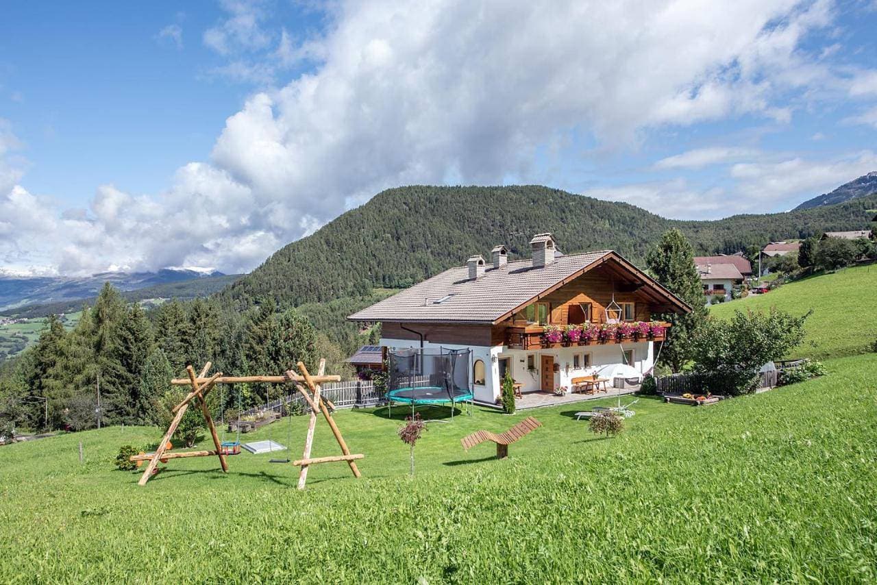 Foto 5 von 27: Apartment with Mountain View