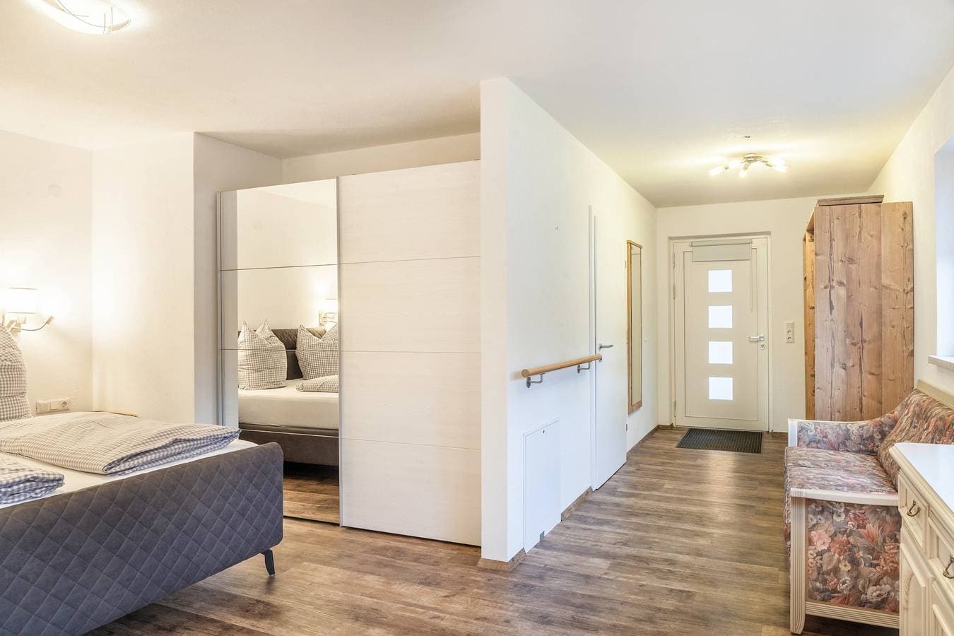 Foto 8 von 23: Ferienwohnung "Zugspitze" mit Gemeinschaftsgarten und WLAN