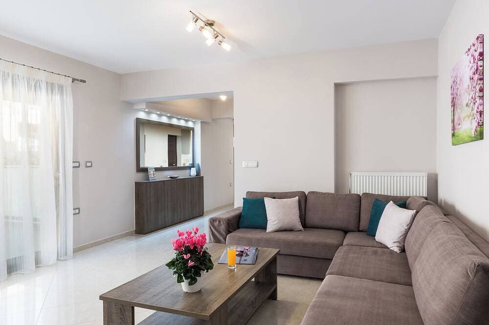 Foto 12 von 30: Enjoy Summer from a lux flat steps to Sandy Beach