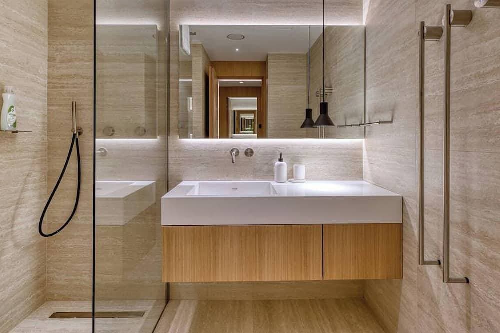 Foto 7 von 27: One of a king Top-Floor, Jacuzzi Terrace - Mercury