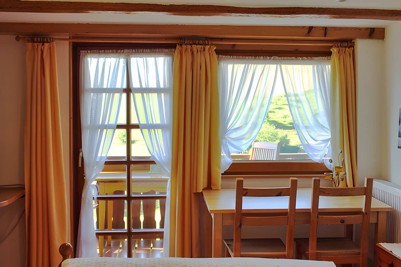 Foto 2 von 17: Doppelzimmer Lindenblüte - Laulisgraben Hideaway Tm