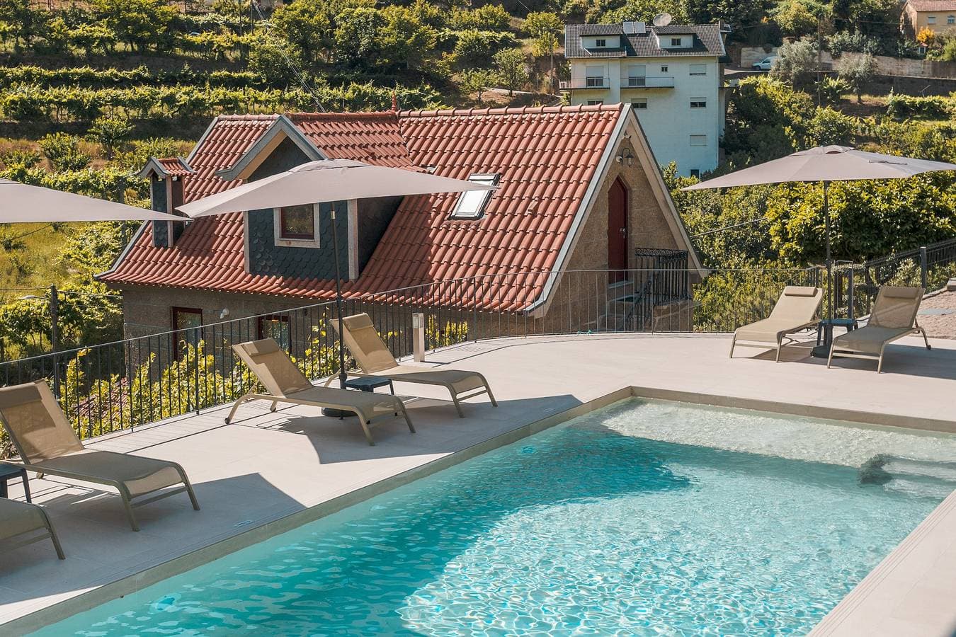 Foto 3 von 40: Villa 'Casa da Alufinha' mit privatem Pool, WLAN und Klimaanlage