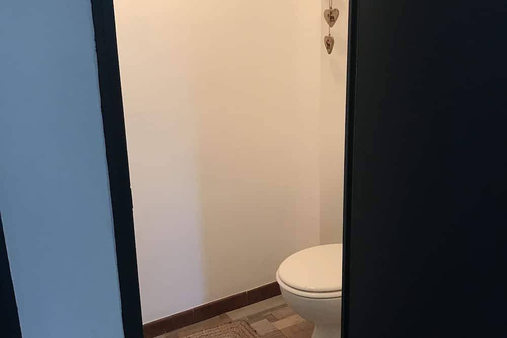 Foto 12 von 30: Apartment-Stadt-Ensuite mit Bad-Gartenblick