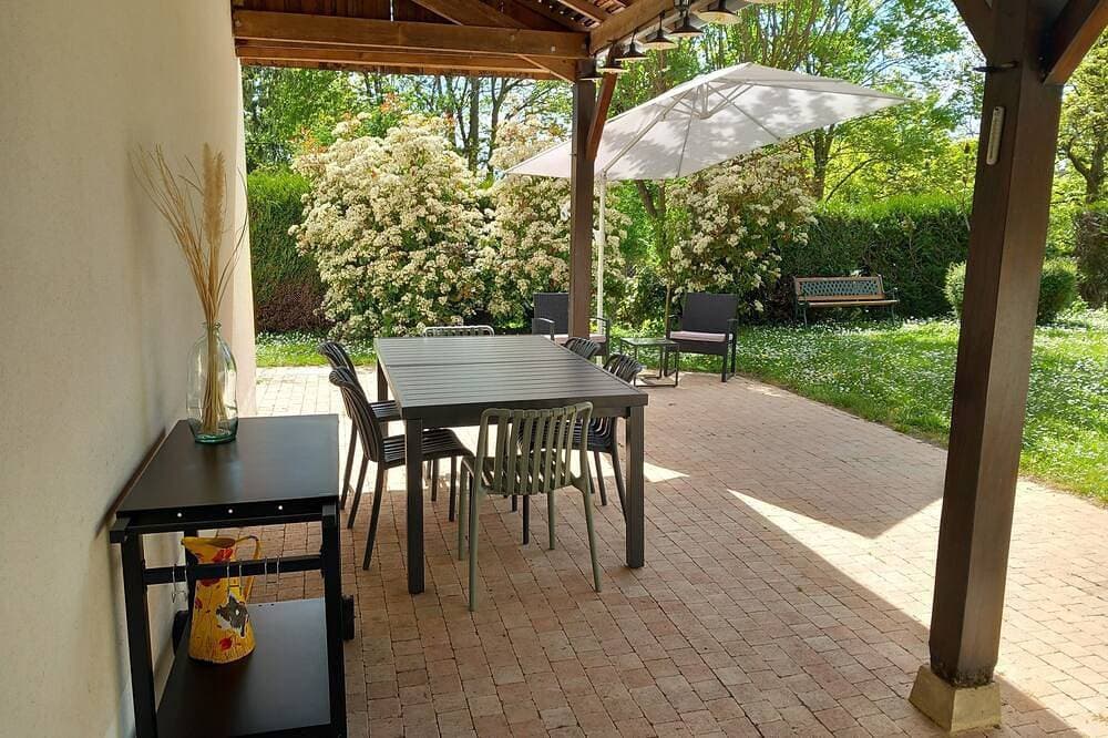 Foto 11 von 11: Charming Townhouse Apartment – South-Facing & Steps from the Loire à Vélo