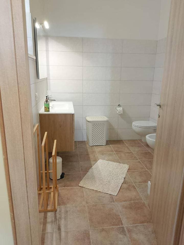 Foto 7 von 11: Comfort Triple Room with Shower