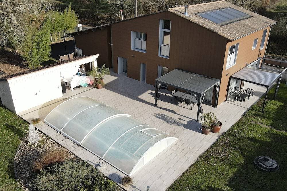Schönes Haus 170 m2, beheiztes und überdachtes Schwimmbad, Whirlpool, klassifiziert 4 Sterne. 1