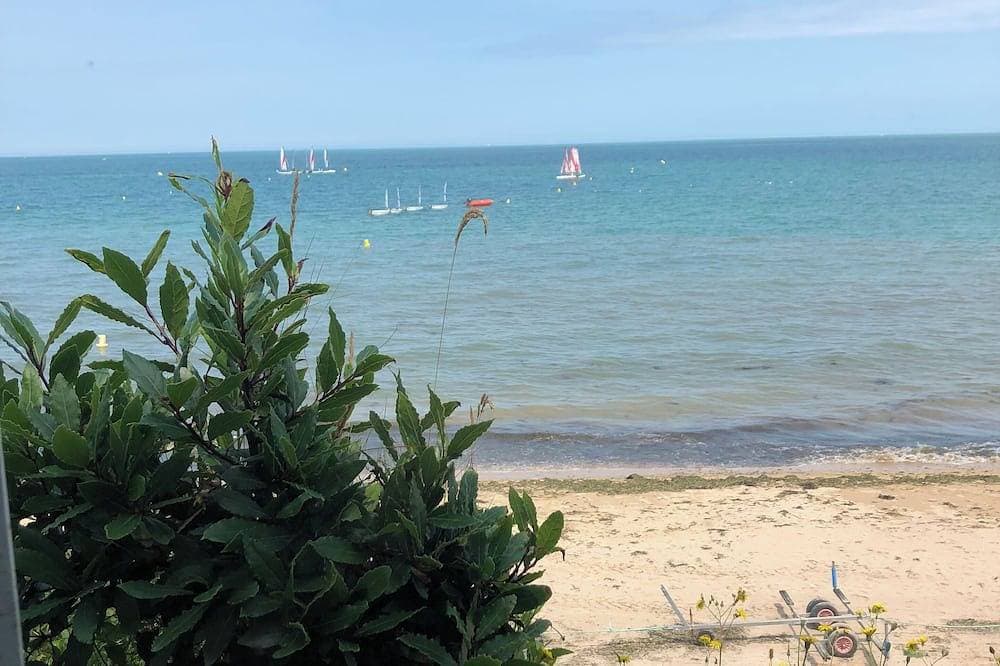 Foto 12 von 13: Front De Mer, direkter privater Zugang zum Strand, außergewöhnliche Aussicht,