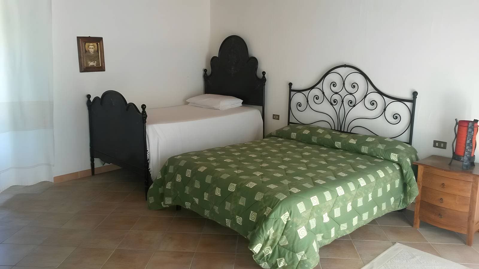 Foto 12 von 29: Cottage 'Stazzu Spadulagliu bei Olbia' mit Bergblick, WLAN und Klimaanlage