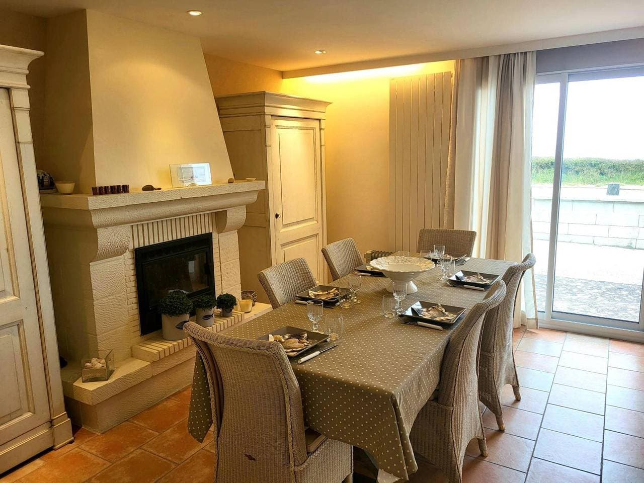 Foto 9 von 36: Villa 'Front De Mer Les Cordylines' mit Meerblick, privater Terrasse und WLAN