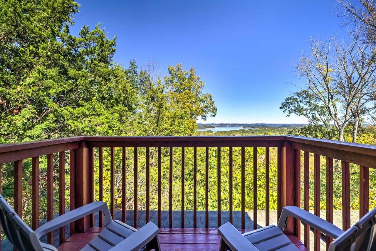 Sevierville Retreat: Private Hot Tub & Lake Views! 1