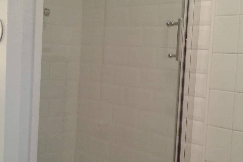 Foto 5 von 11: Appartement au Calme Dans un Parc Ombragé