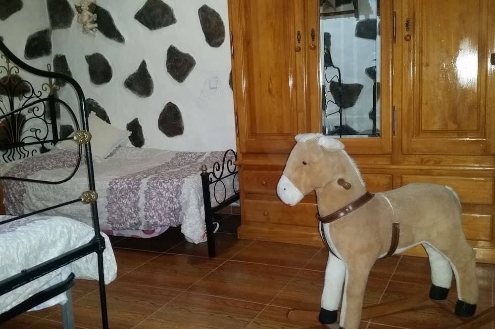 Foto 3 von 23: Typisches Haus Canaria, Tejeda mit allen Annehmlichkeiten.