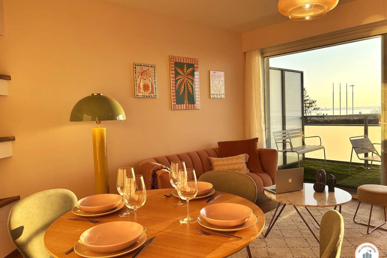 Foto 7 von 37: Ferienwohnung für 4 Personen mit Terrasse
