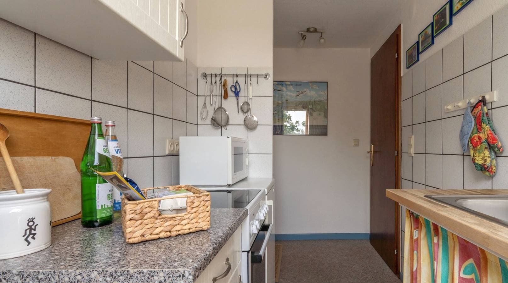 Foto 7 von 12: Ferienwohnung Silbermöwe mit Gemeinschaftsterrasse, Gemeinschaftsgarten und Wi-Fi