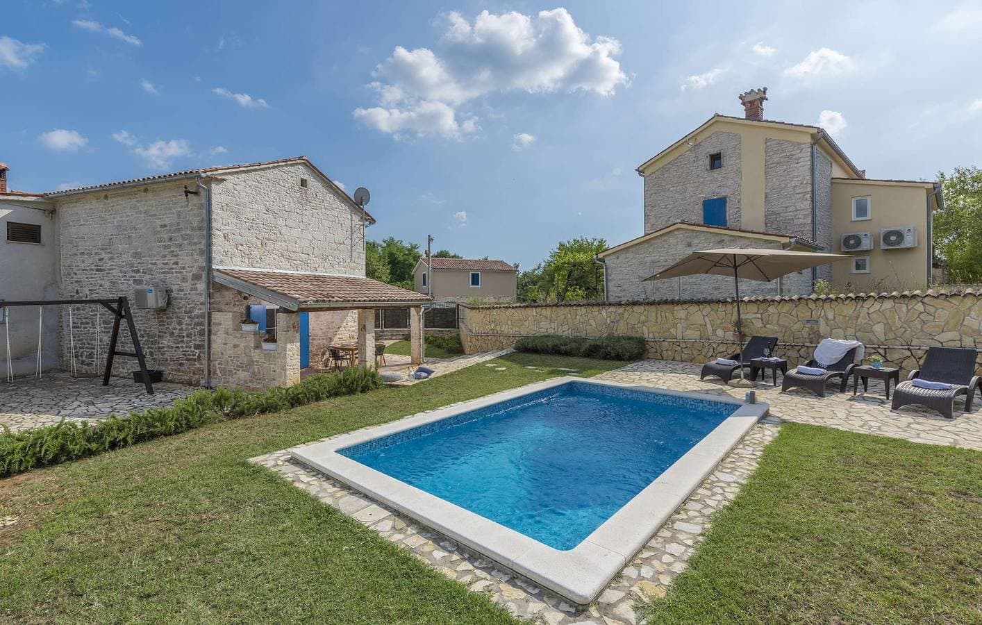 Foto 6 von 36: Ferienhaus Natura - Erholung pur für sechs Gäste mit privatem Pool