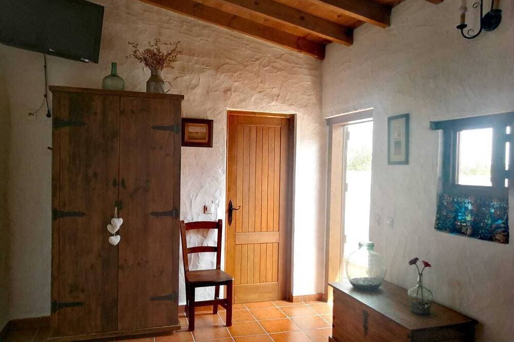 Foto 6 von 20: Schönes Landhaus mit Terrasse, Meer- und Bergblick