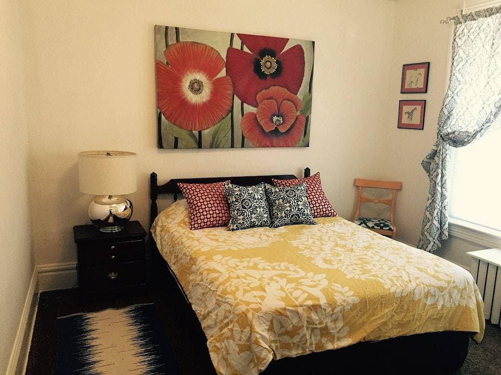 Apartment im Herzen der Marquette w / Kabel & wifi !!  Neben premier brewpub !! 1