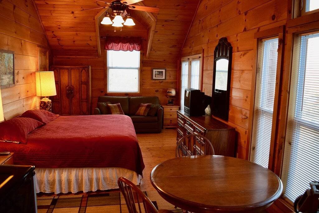 Foto 5 von 7: The Morning View Suite im Country Manor Inn