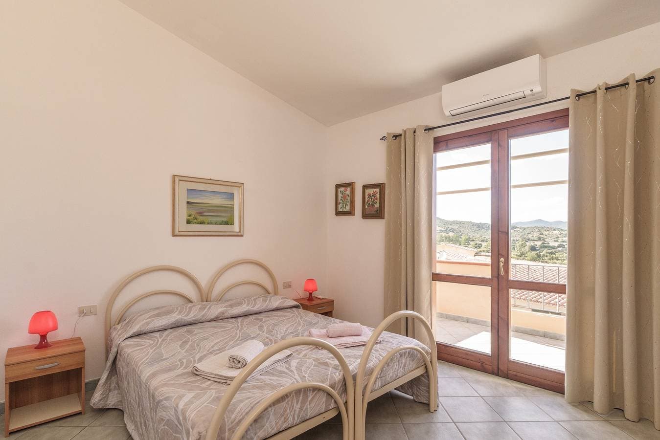 Foto 9 von 32: Casa Bel Vedere: Meerblick, private Terrasse und Klimaanlage in Budoni