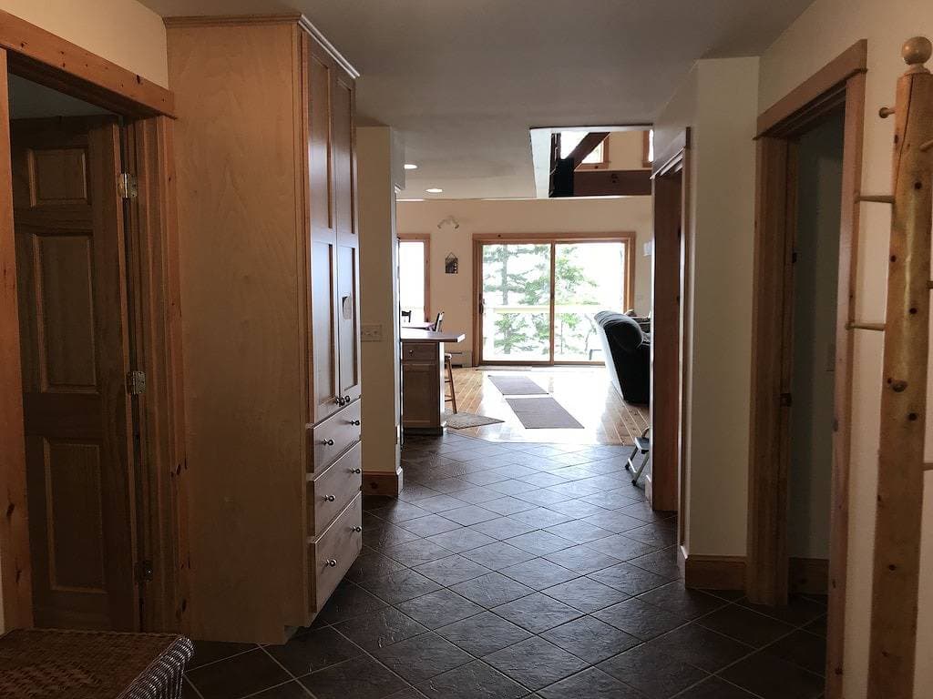Foto 9 von 49: Makelloses Cottage mit 4 Schlafzimmern und Blick auf Acadia in der Western Bay