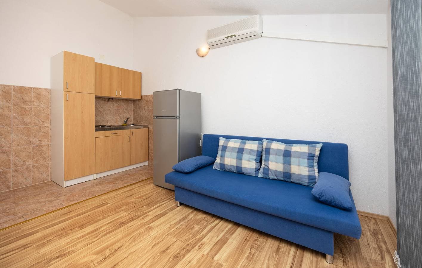 Foto 11 von 23: Modernes Apartment mit Terrasse, Parkplatz und WLAN – 600 m vom Strand entfernt