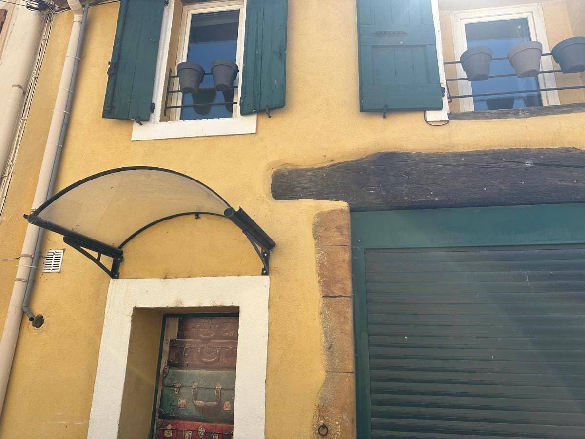 Foto 4 von 16: Two-Bedroom House