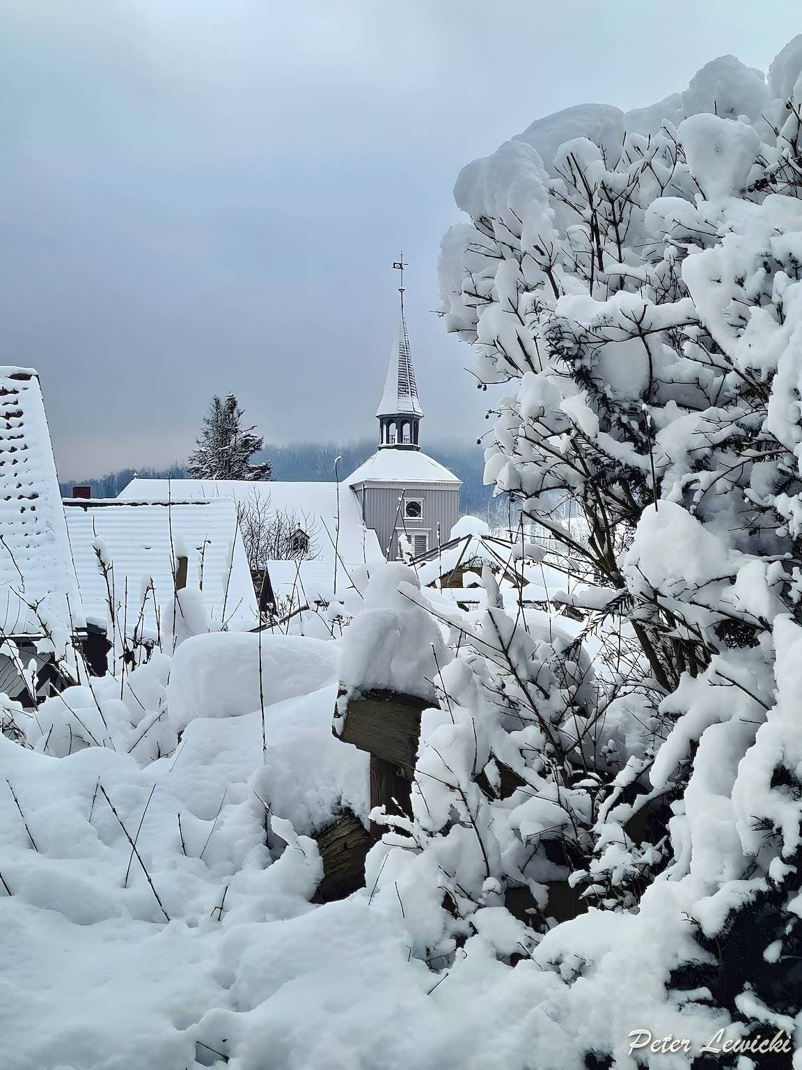 Foto 9 von 11: Ferienwohnung 'Wolfswind' mit Bergblick, Balkon und Wi-Fi