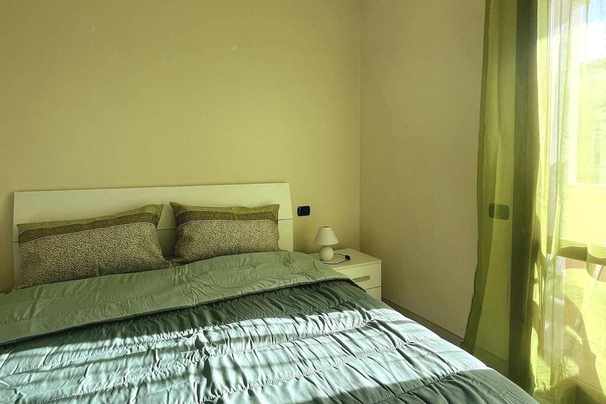 Foto 5 von 51: Two-Bedroom Apartment
