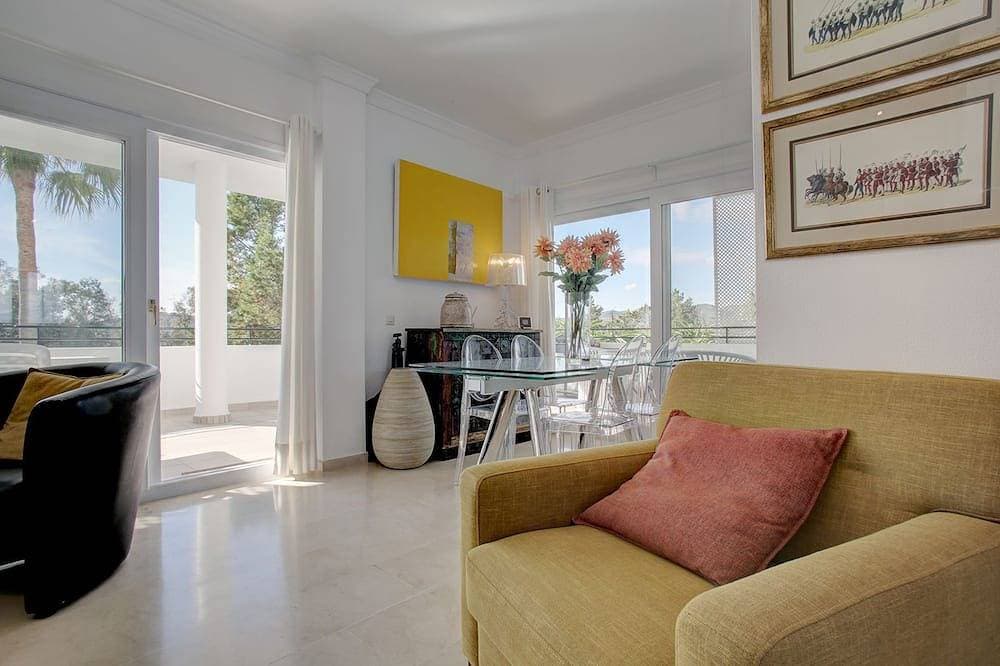 Foto 9 von 24: Sonnige Golfwohnung Estepona