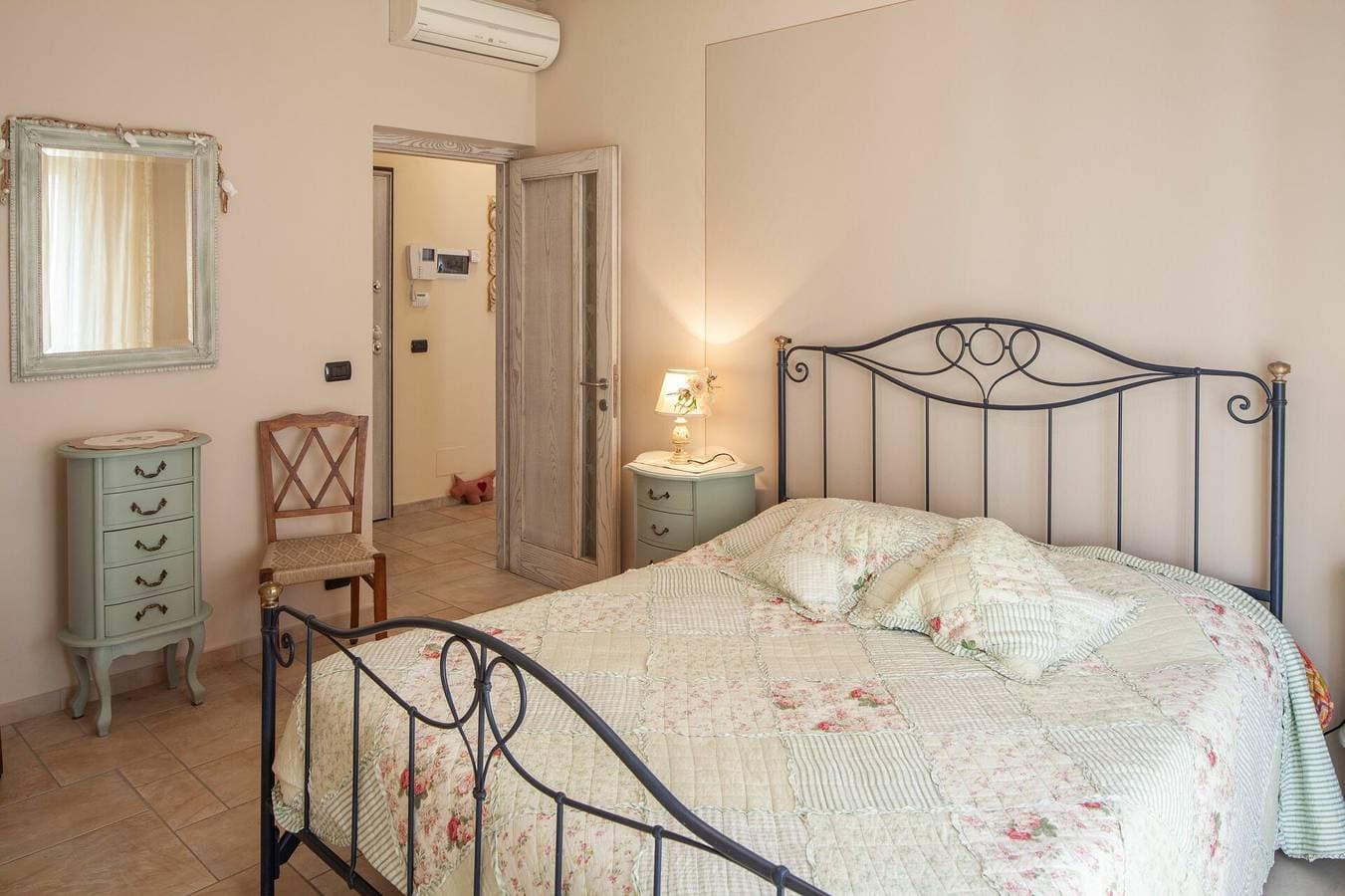 Foto 2 von 12: Evelyn Apartment - Diano Marina - Evelyn Apartment