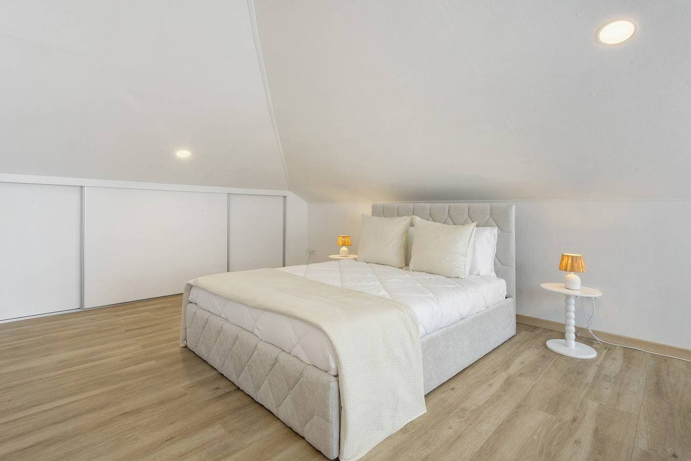 Foto 11 von 26: Villa 'Sky and Sea Haven' mit Meerblick, WLAN und Klimaanlage