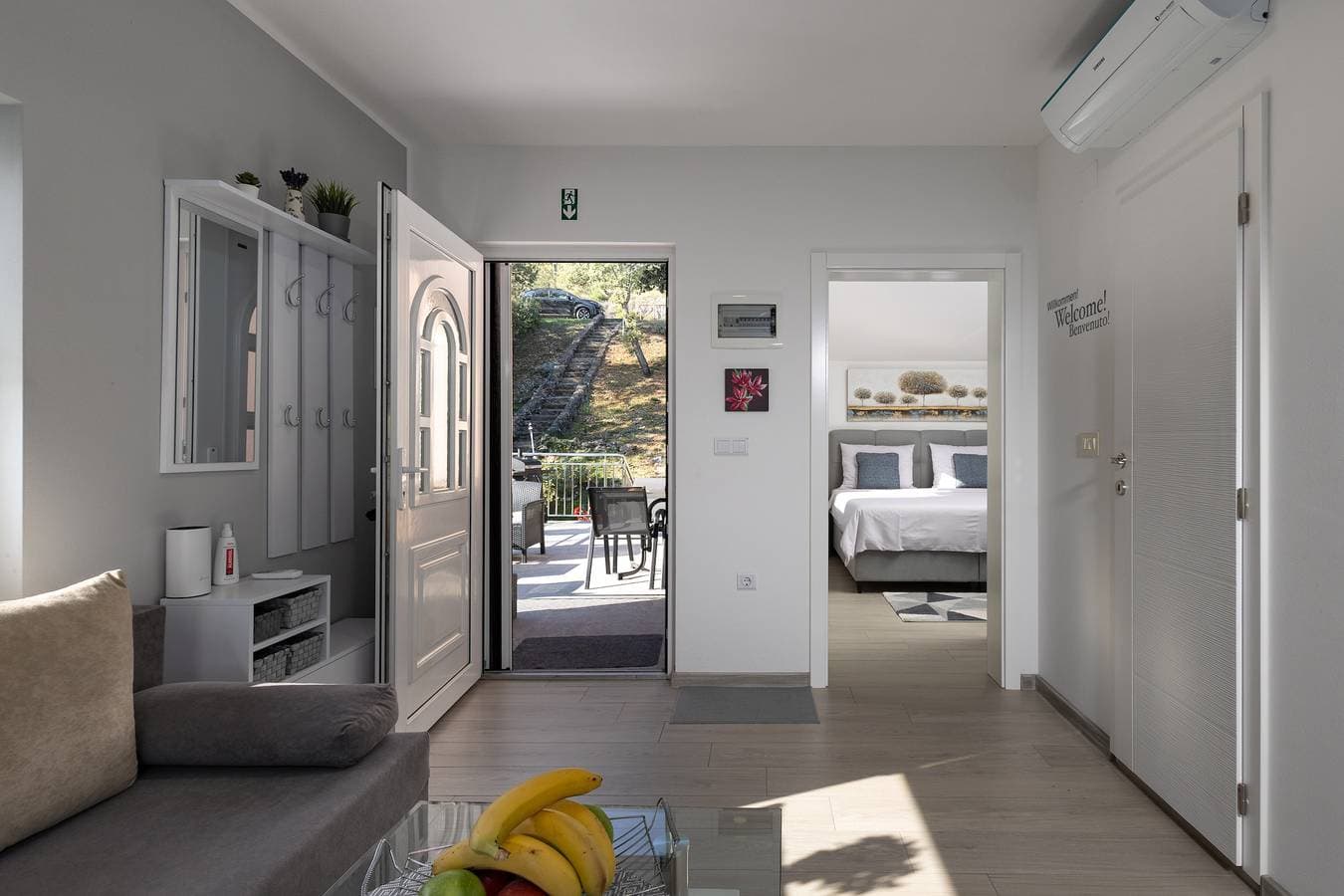 Foto 5 von 19: Seaview House - Leana Apartment