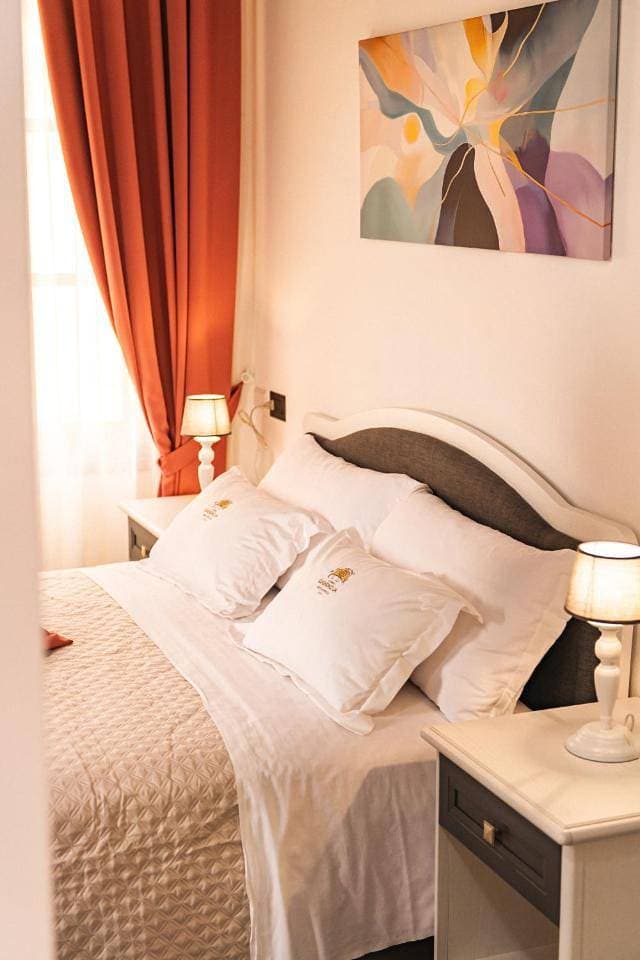 Foto 9 von 13: Double Room with Private Bathroom