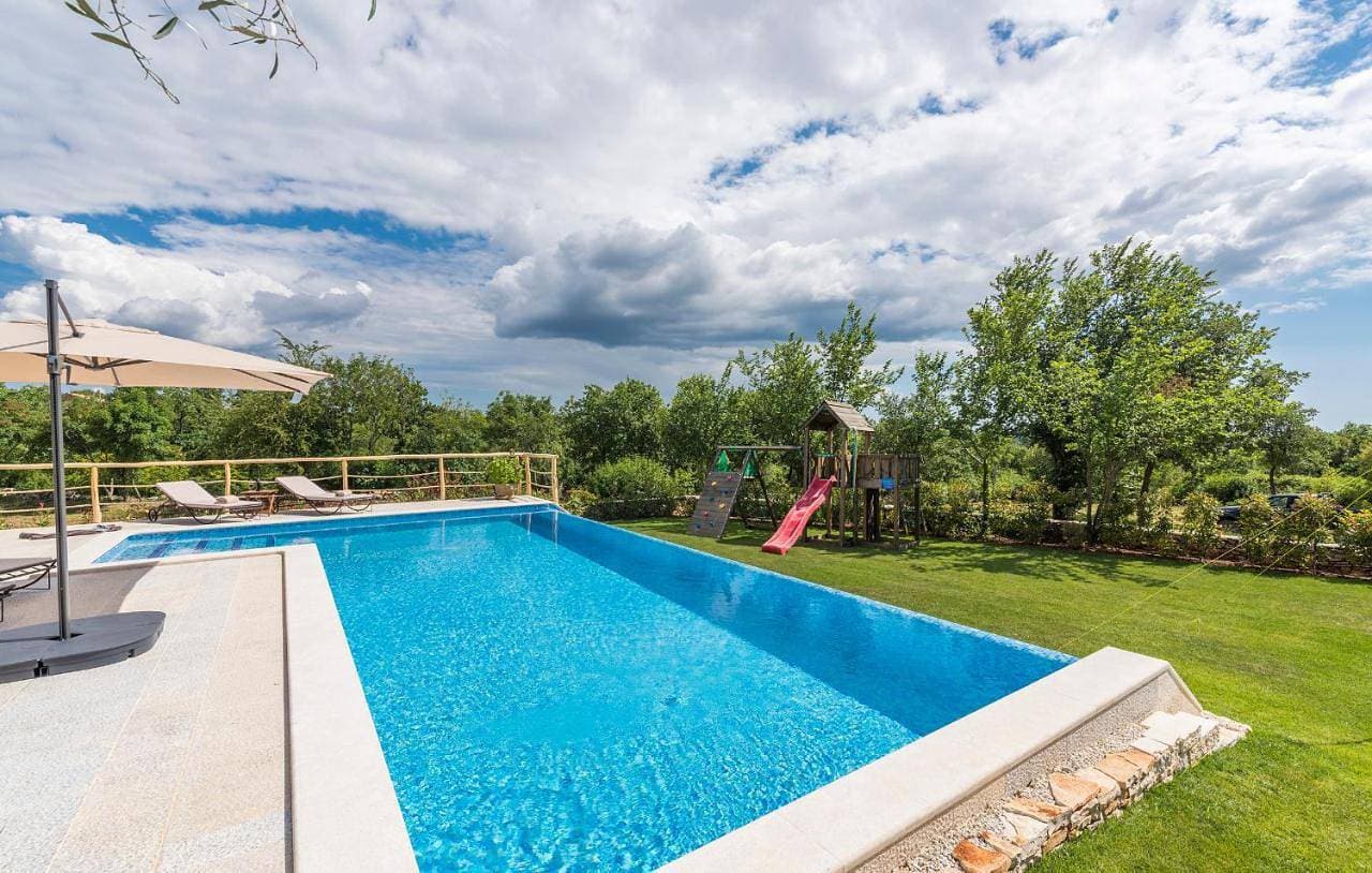 Foto 9 von 49: Deluxe Villa