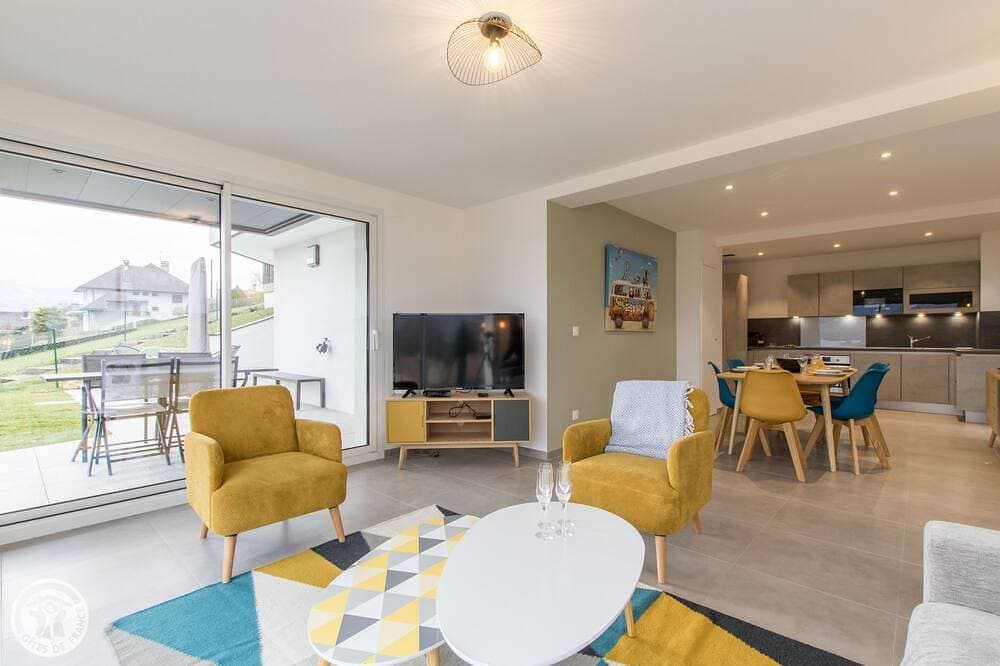 Foto 7 von 30: Apartment-Komfort-Ensuite-Seeblick-4 Etoiles