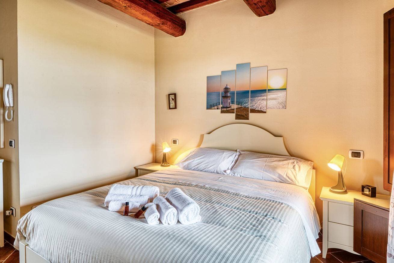 Foto 9 von 31: Ferienwohnung für 6 Personen mit Pool