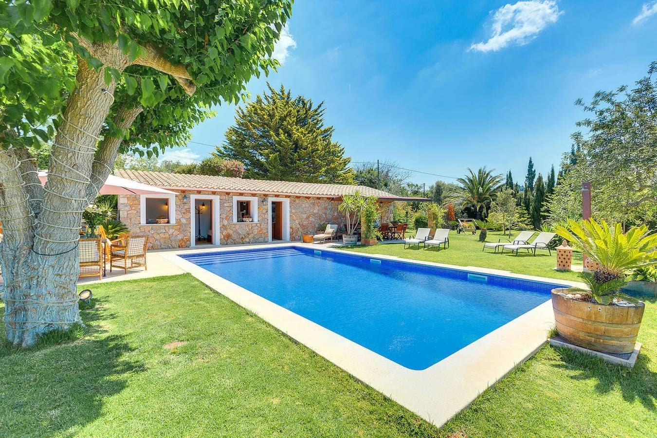 Villa Can Sion by PriorityVillas 1