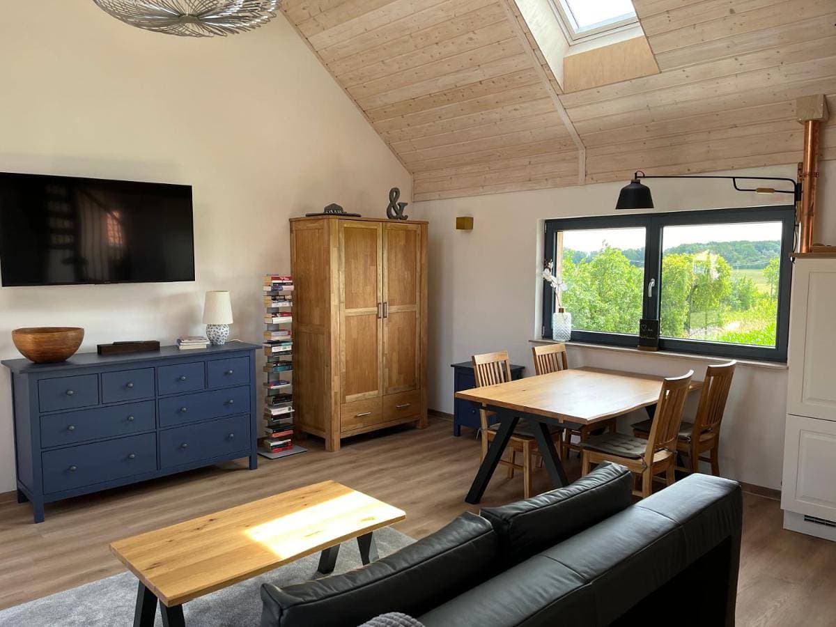 großzügige Ferienwohnung mit weitem Ausblick 1